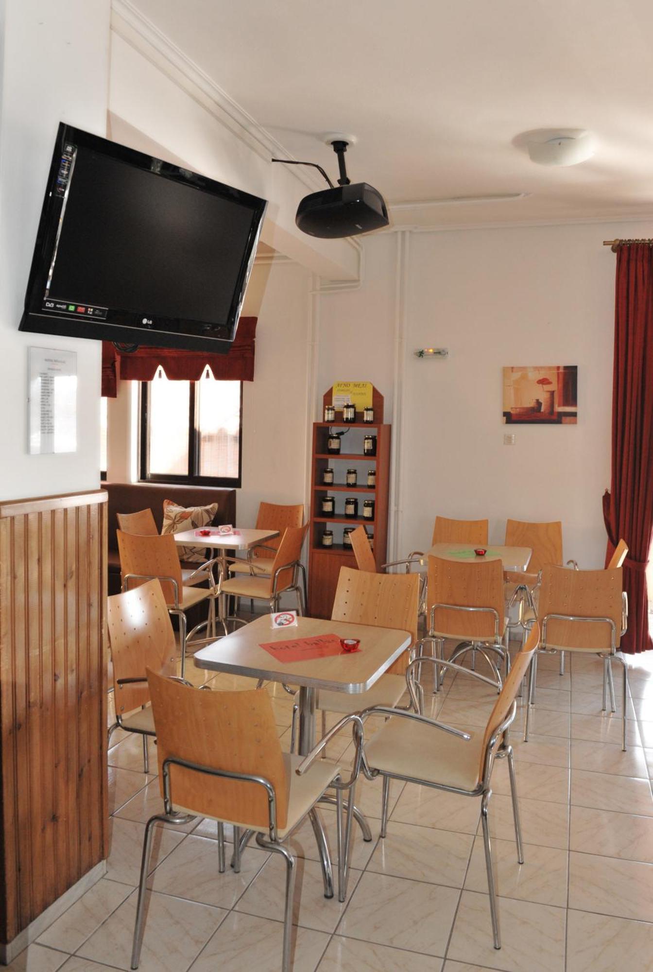 Hotel Ballas Agria Exterior foto