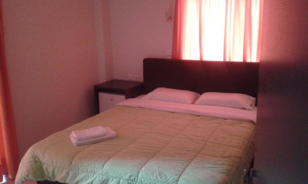 Hotel Ballas Agria Exterior foto