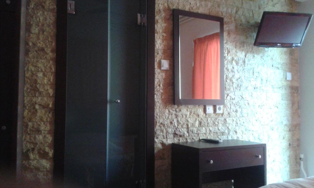 Hotel Ballas Agria Exterior foto