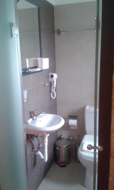 Hotel Ballas Agria Exterior foto